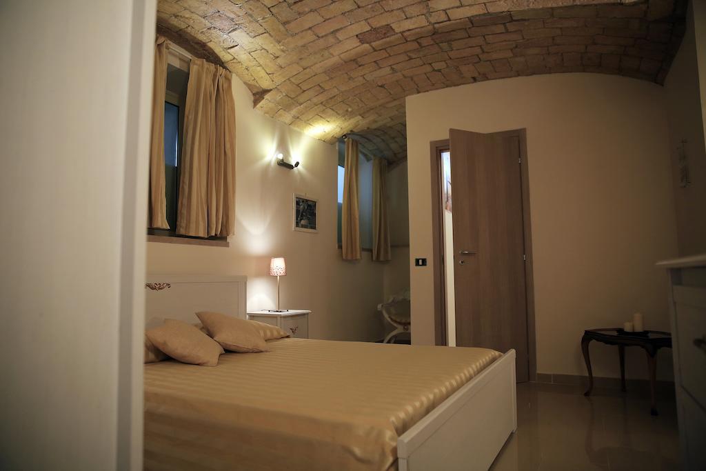 Hotel 74 Crescenzio House Rom Zimmer foto